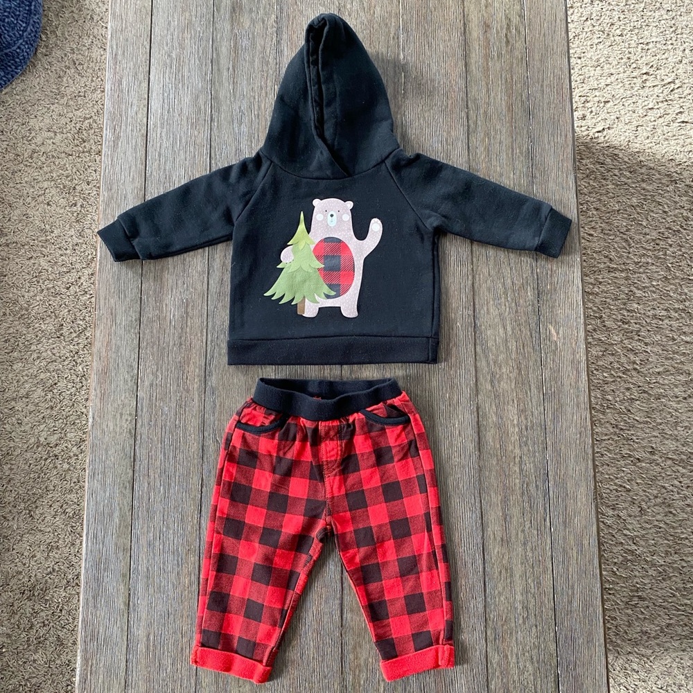Poppy Mini Christmas Baby outfit